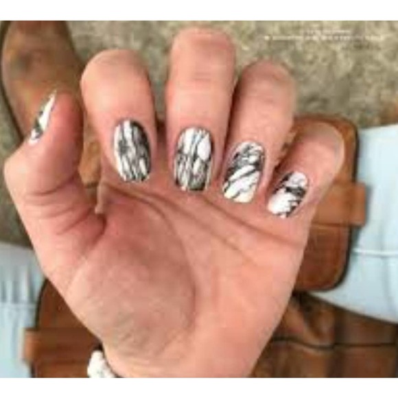 Color Street Nail Strips Mystic Marble, Retired - Picture 5 of 8
